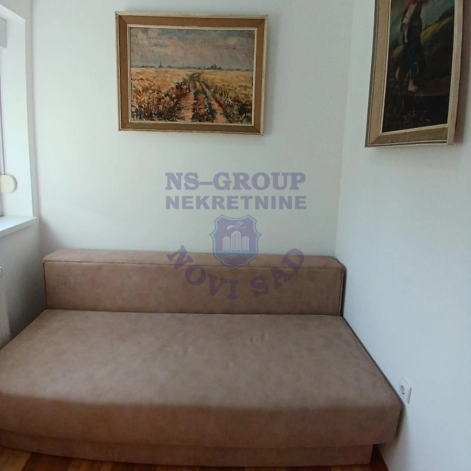 Stan na prodaju Veternik 37m2, 17320