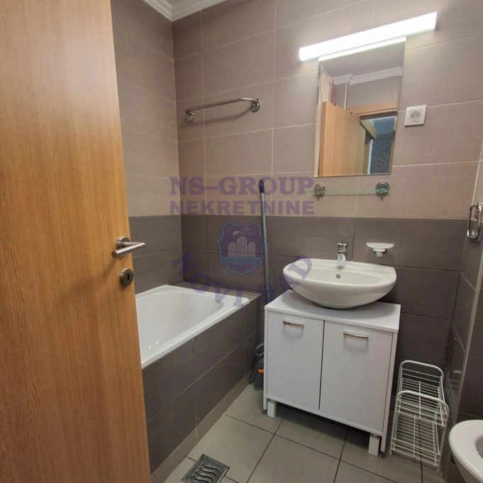 Stan na prodaju Novi Sad 37m2, 17332