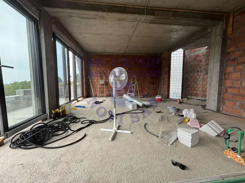 Kuća na prodaju Sremska Kamenica 320m2, 576752