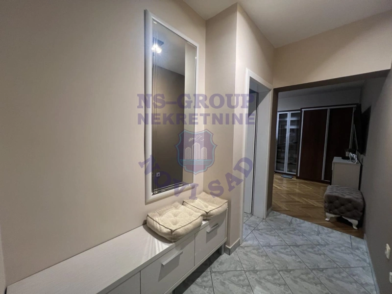 Stan na prodaju Novi Sad 75m2, 577041
