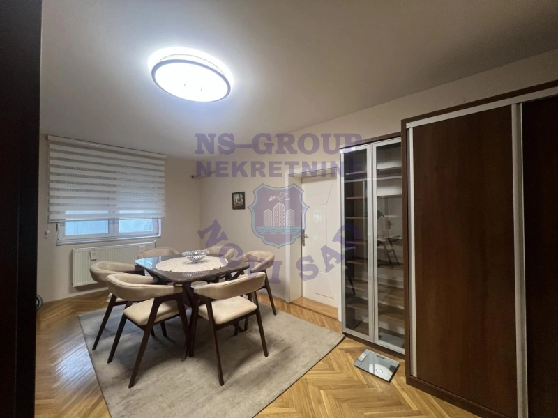 stan na prodaju Novi Sad, 75m2 577041