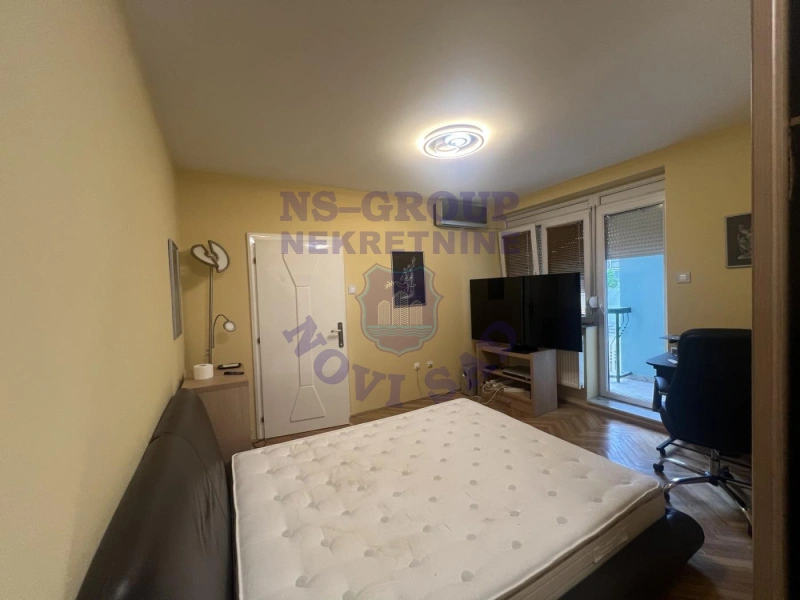 Stan na prodaju Novi Sad 75m2, 577041