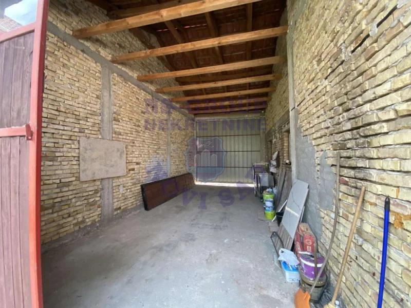 Kuća na prodaju Čurug 461m2, 577039