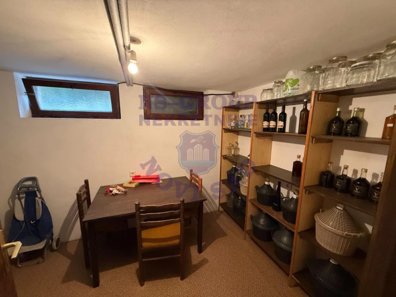 Kuća na prodaju Petrovaradin 86m2, 577055