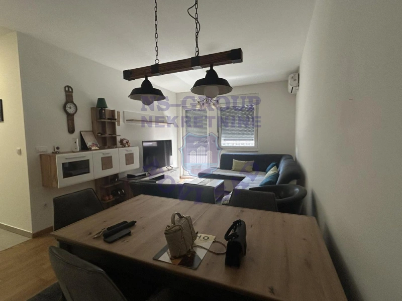 Stan na prodaju Novi Sad 56m2, 577123