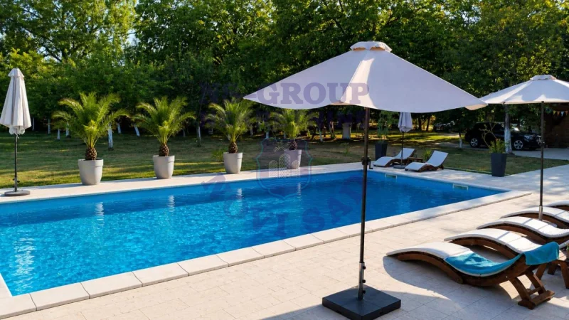 Kuća na prodaju Laćarak 135m2, 576988