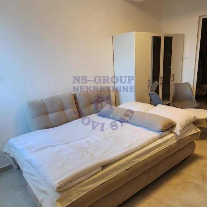 Stan na prodaju Petrovaradin 30m2, 17323