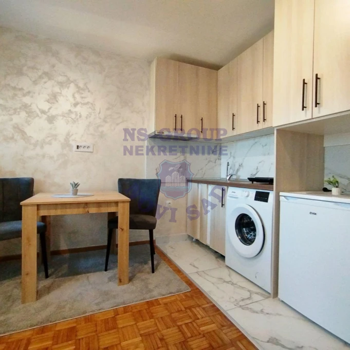 Stan na prodaju Novi Sad 21m2, 17350