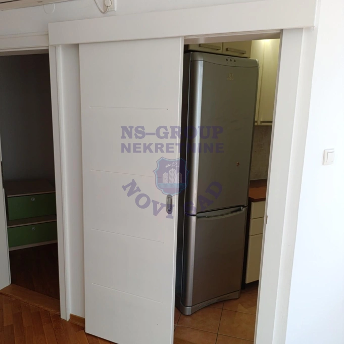 Stan za izdavanje Novi Sad 57m2, 14628