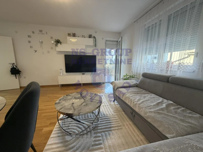 Stan na prodaju Novi Sad 76m2, 513313