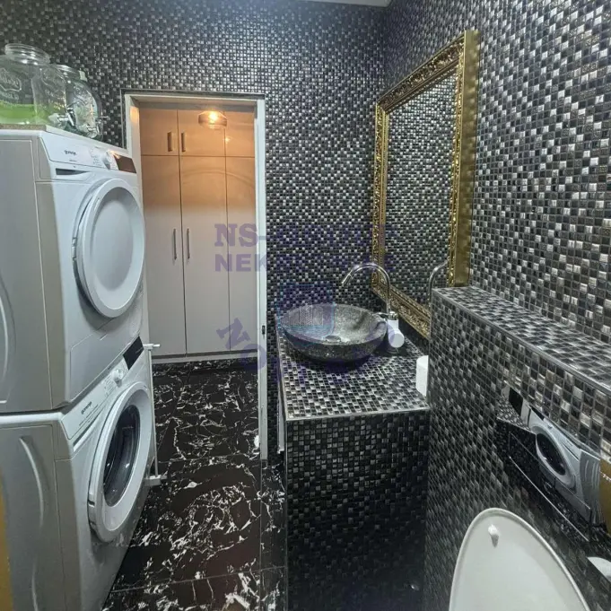 Stan na prodaju Novi Sad 70m2, 17362