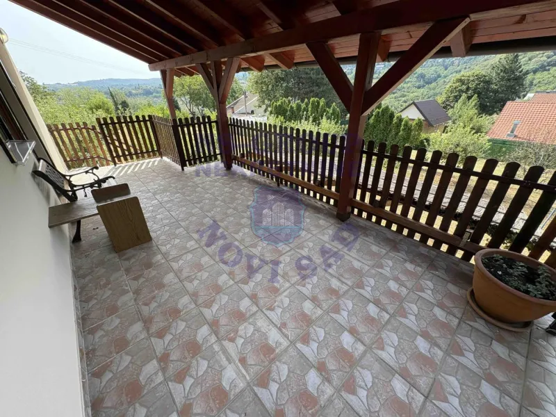 Kuća na prodaju Sremska Kamenica 116m2, 577003