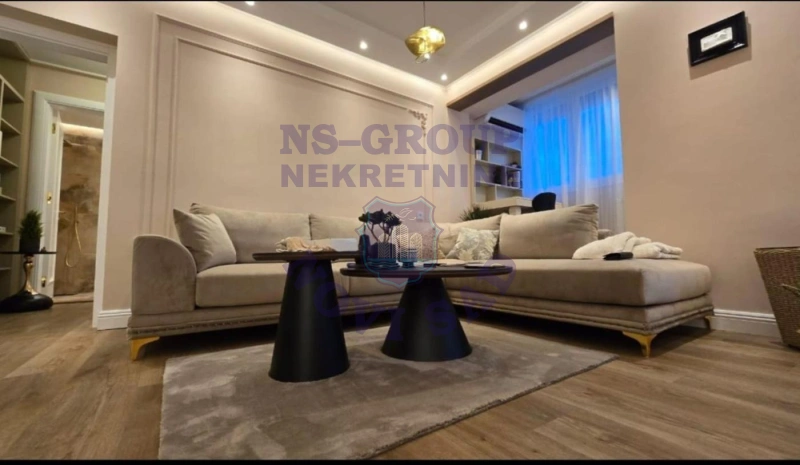 stan na prodaju Novi Sad, 55m2 576297