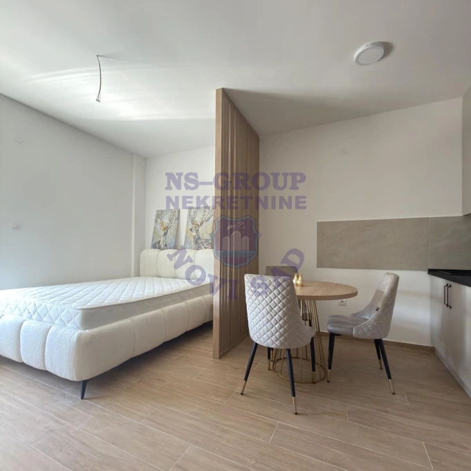 Stan na prodaju Novi Sad 28m2, 17356