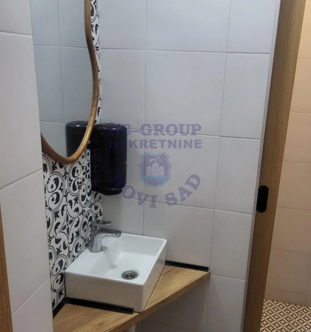 Lokal na prodaju Novi Sad 51m2, 17276