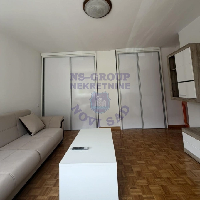 Stan na prodaju Novi Sad 48m2, 17359