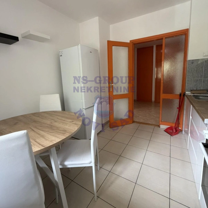 Stan na prodaju Novi Sad 48m2, 17359
