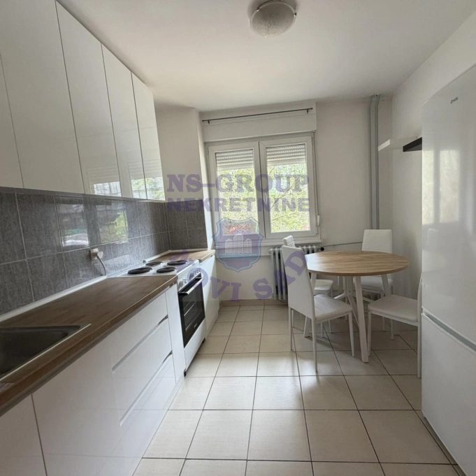 Stan na prodaju Novi Sad 48m2, 17359