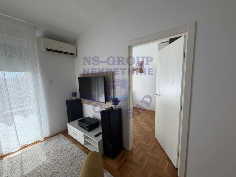 Stan na prodaju Novi Sad 40m2, 577183