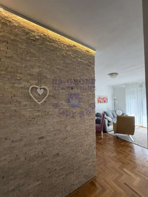 Stan na prodaju Novi Sad 40m2, 577183
