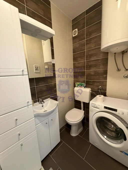 Stan na prodaju Novi Sad 40m2, 577183