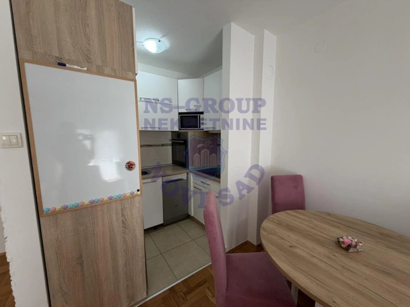 Stan na prodaju Novi Sad 40m2, 577183
