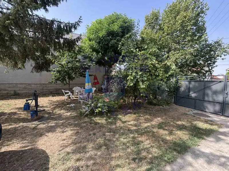 kuca na prodaju Kać 100m2 577157