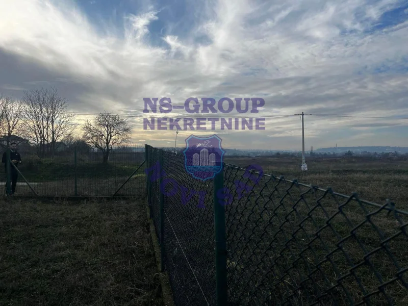 plac na prodaju Petrovaradin 584m2 577085