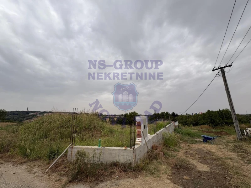 Plac na prodaju Petrovaradin 1431m2, 577221