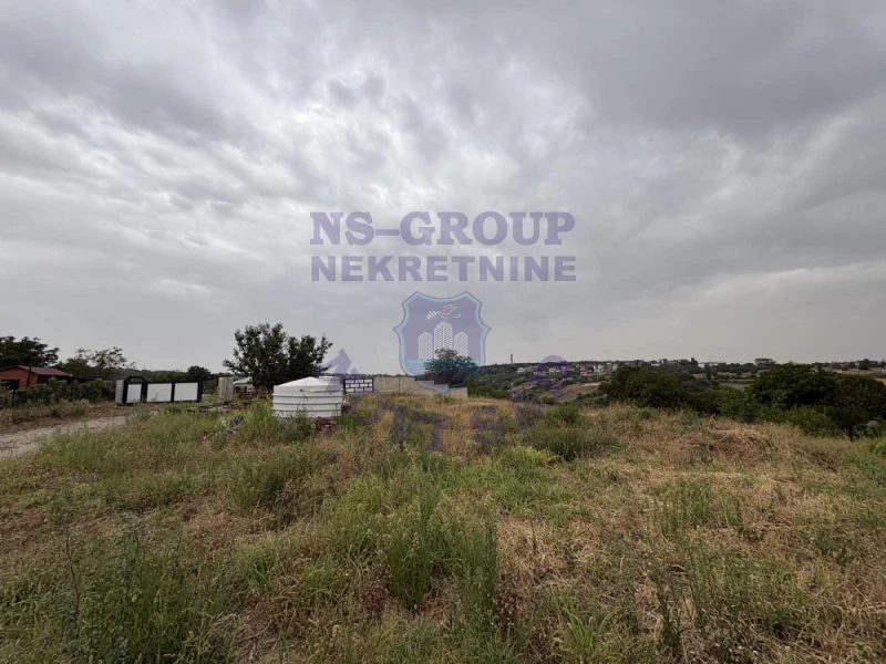 Plac na prodaju Petrovaradin 1431m2, 577221