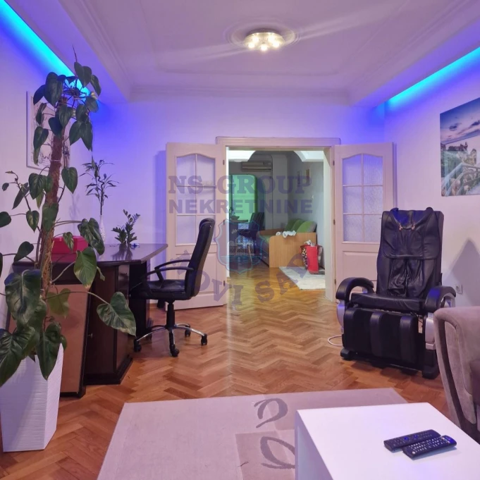 Stan na prodaju Novi Sad 81m2, 17373