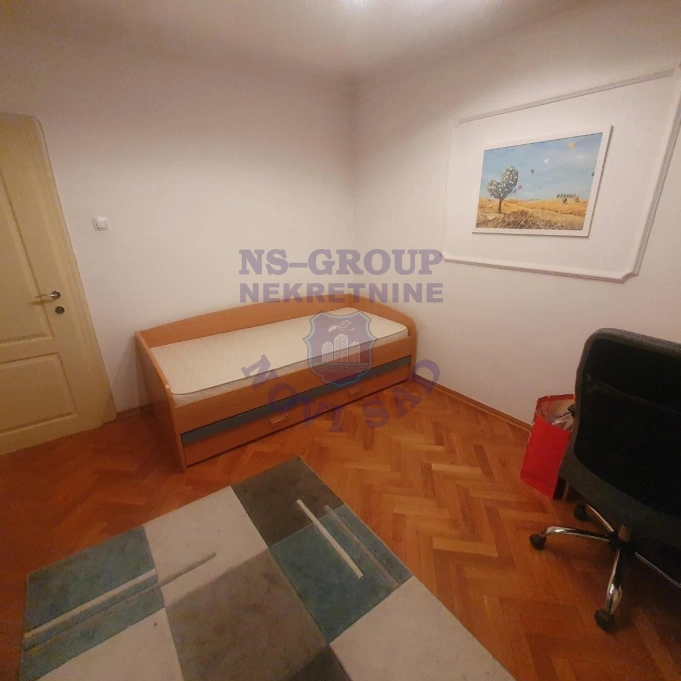 Stan na prodaju Novi Sad 81m2, 17373