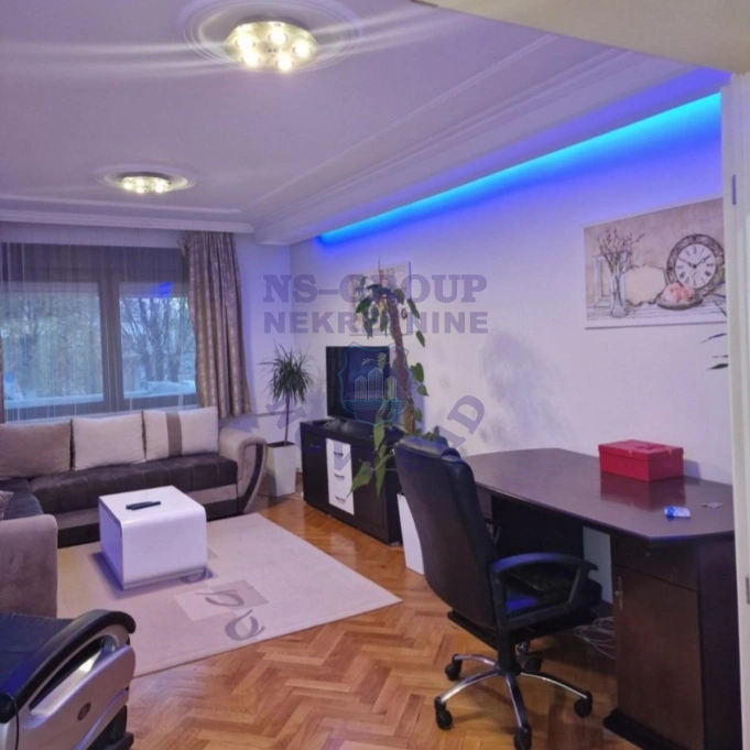 stan za izdavanje Novi Sad, 81m2 17373