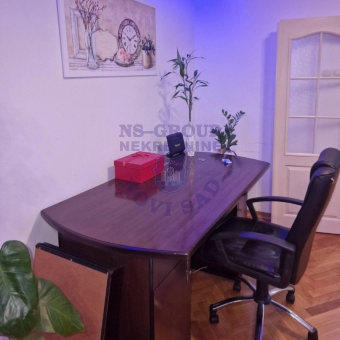 Stan na prodaju Novi Sad 81m2, 17373