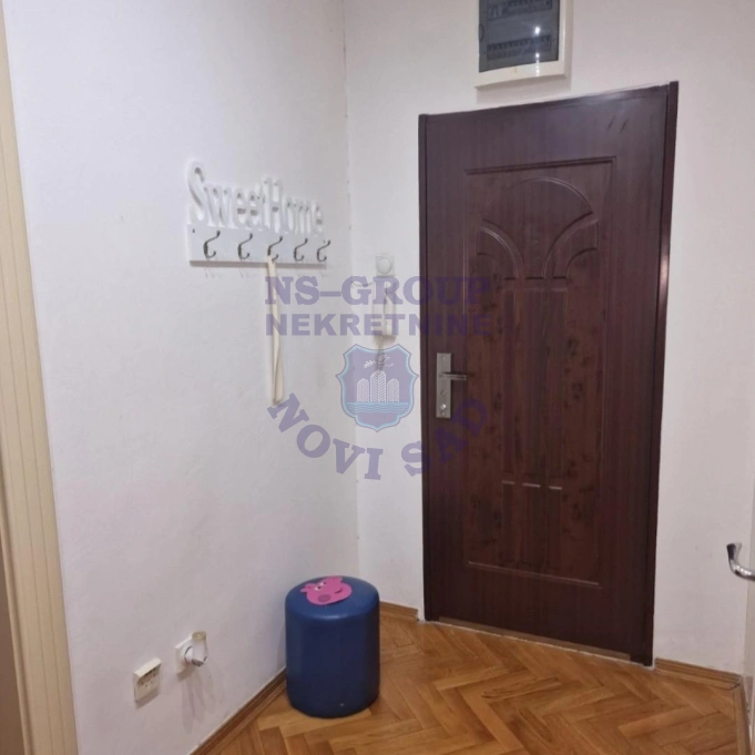 Stan na prodaju Novi Sad 81m2, 17373
