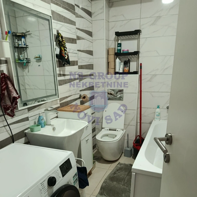 Stan na prodaju Novi Sad 62m2, 577172