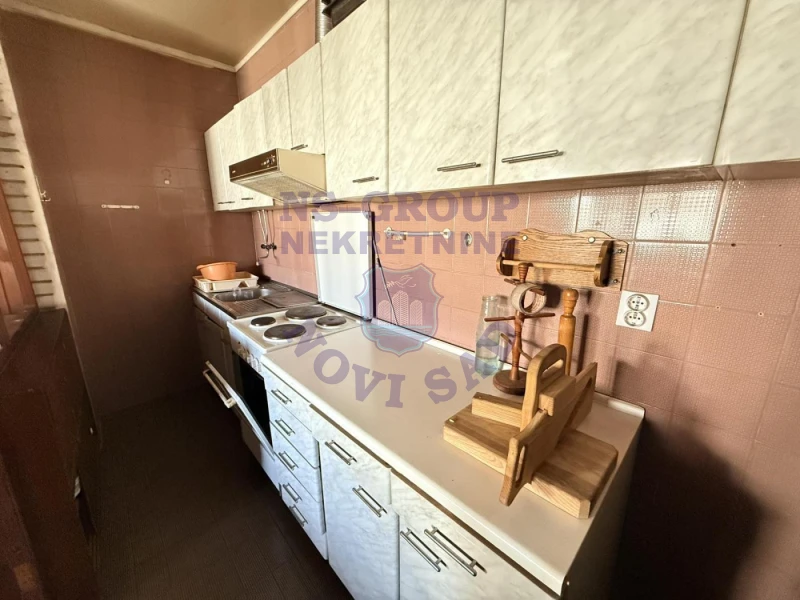 Lokal na prodaju Sombor 285m2, 577233