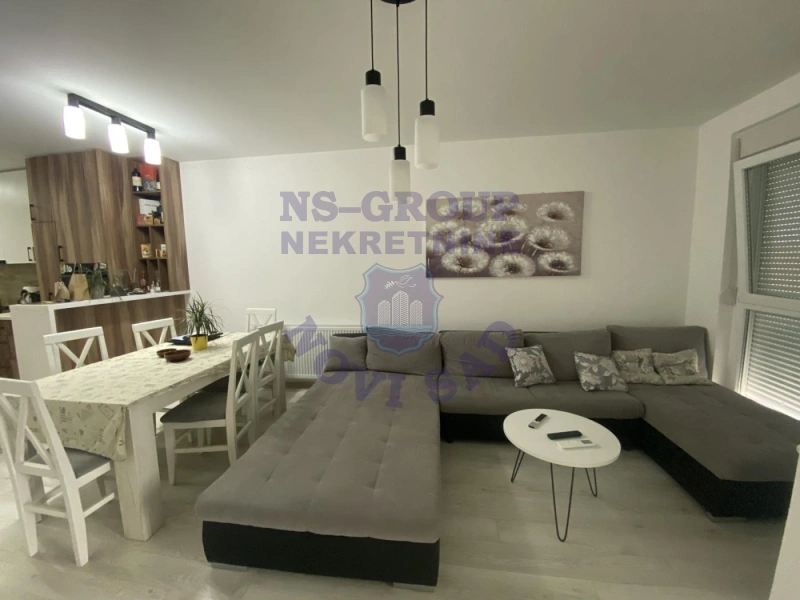 Stan na prodaju Novi Sad 70m2, 577189