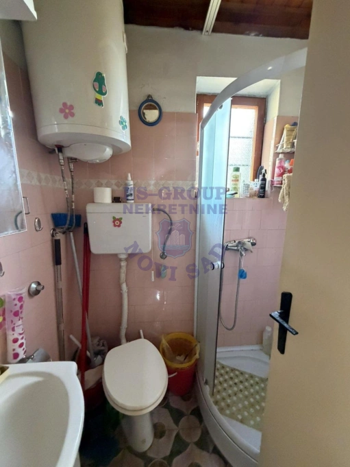 Kuća na prodaju Čortanovci 46m2, 577268