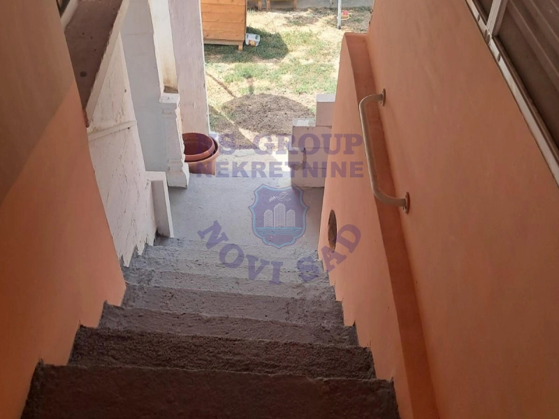 Kuća na prodaju Petrovaradin 95m2, 577059