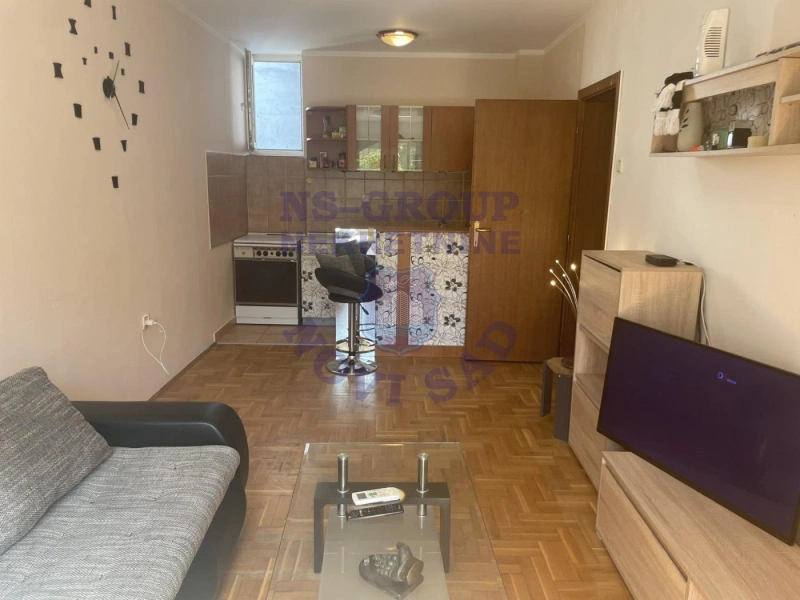 stan na prodaju Novi Sad 29m2 570365