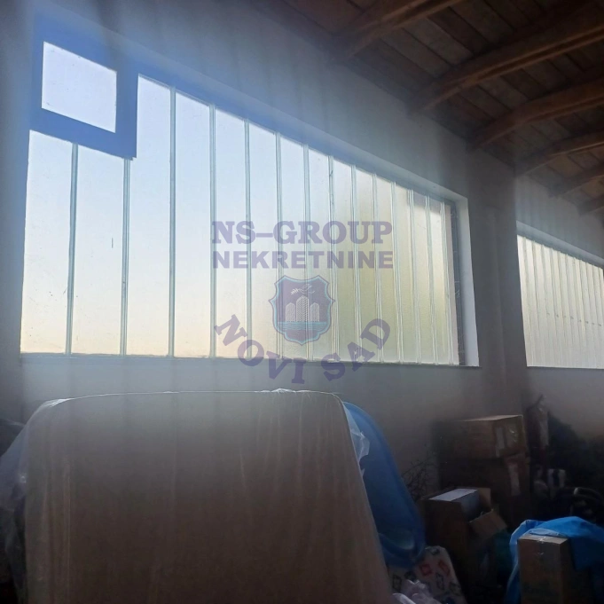Lokal na prodaju Sremska Kamenica 150m2, 17383