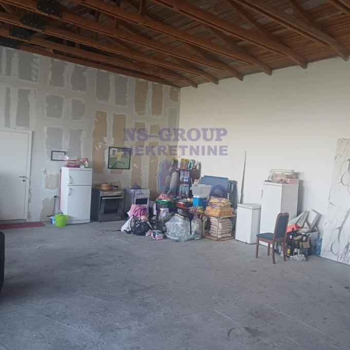 lokal na prodaju Sremska Kamenica, 150m2 17383