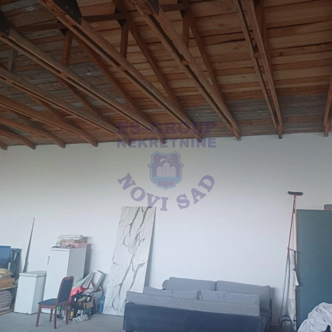 Lokal na prodaju Sremska Kamenica 150m2, 17383