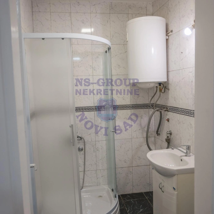 Stan na prodaju Zmajevo 33m2, 577354