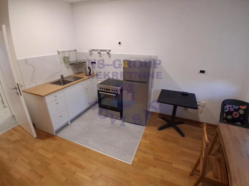 Stan na prodaju Novi Sad 50m2, 577425