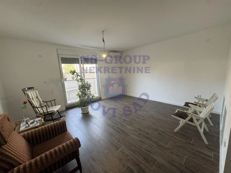 stan na prodaju Novi Sad, 48m2 577432