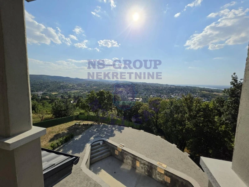 Kuća na prodaju Sremska Kamenica 550m2, 577428