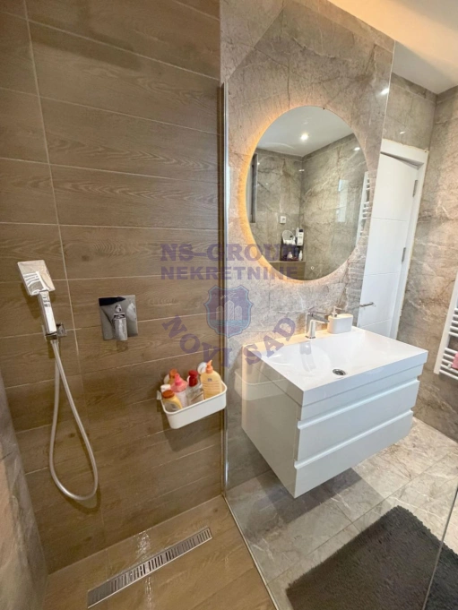stan na prodaju Novi Sad 68m2 577398