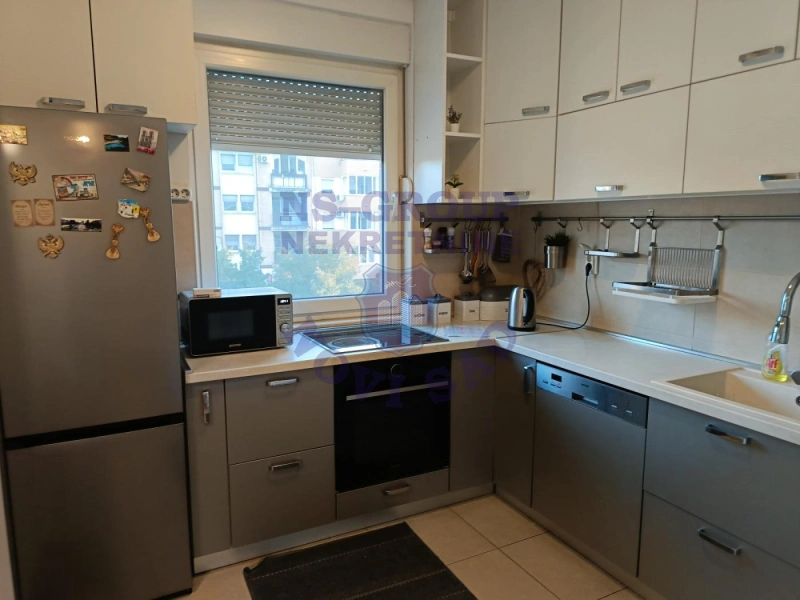 Stan na prodaju Novi Sad 93m2, 577401